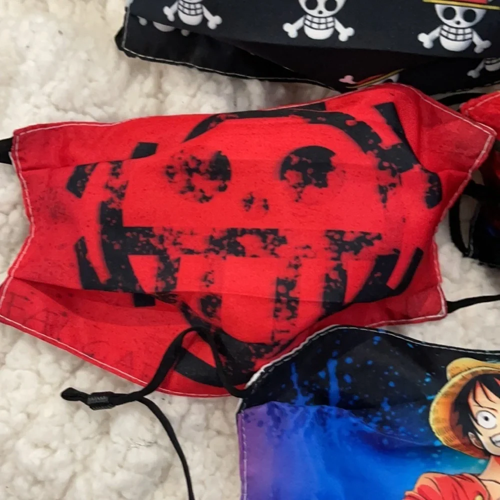 New set/5 Luffy Pirate face masks